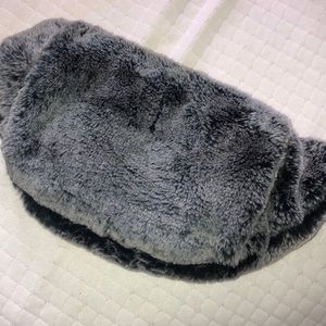 fuzzy fanny pack w/ hand warmers